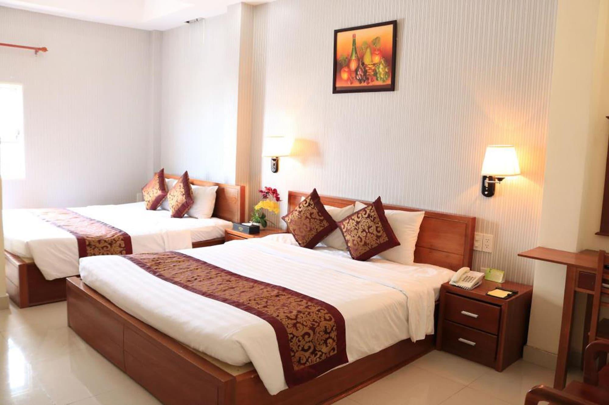 Airport Saigon Hotel - Gan Am Thuc Dem Cho Pham Van Hai Ho Chi Minh-staden Exteriör bild
