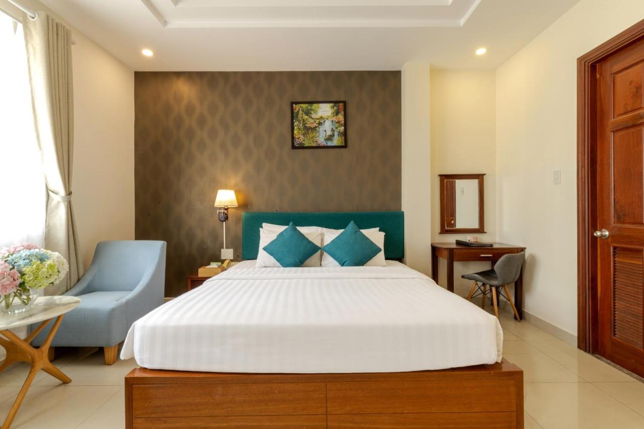 Airport Saigon Hotel - Gan Am Thuc Dem Cho Pham Van Hai Ho Chi Minh-staden Exteriör bild