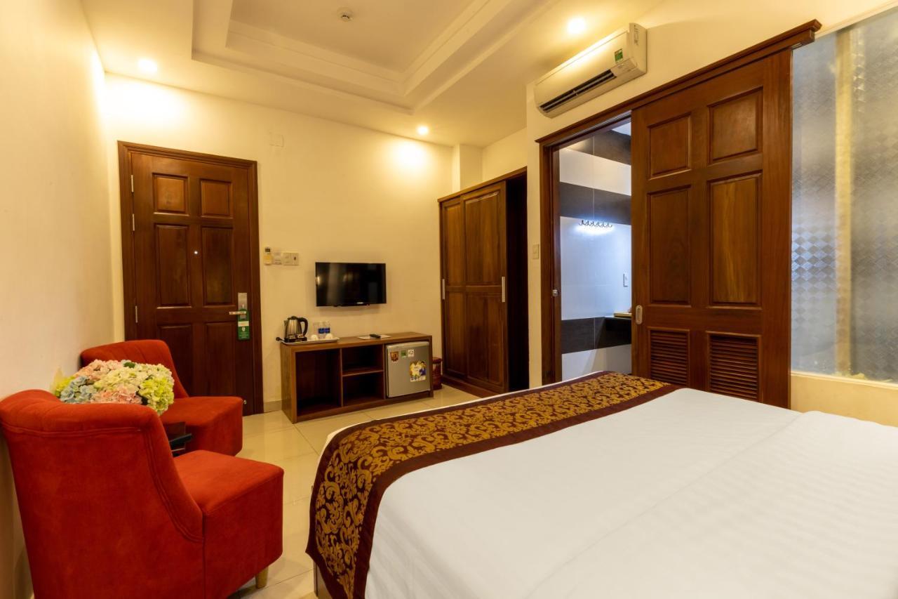 Airport Saigon Hotel - Gan Am Thuc Dem Cho Pham Van Hai Ho Chi Minh-staden Exteriör bild
