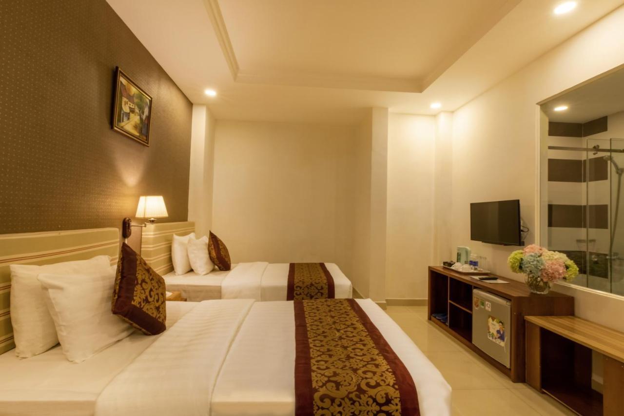 Airport Saigon Hotel - Gan Am Thuc Dem Cho Pham Van Hai Ho Chi Minh-staden Exteriör bild