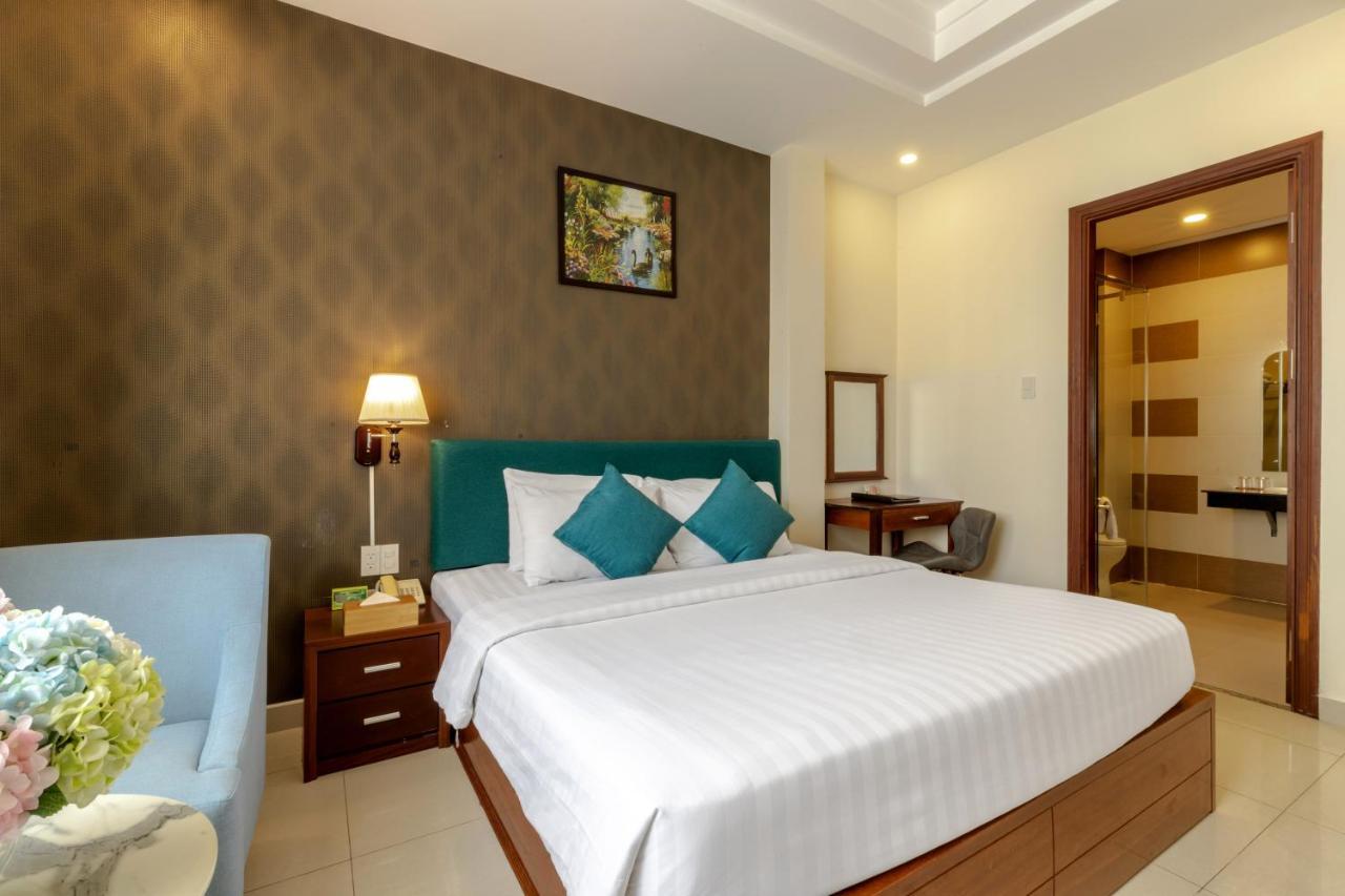 Airport Saigon Hotel - Gan Am Thuc Dem Cho Pham Van Hai Ho Chi Minh-staden Exteriör bild