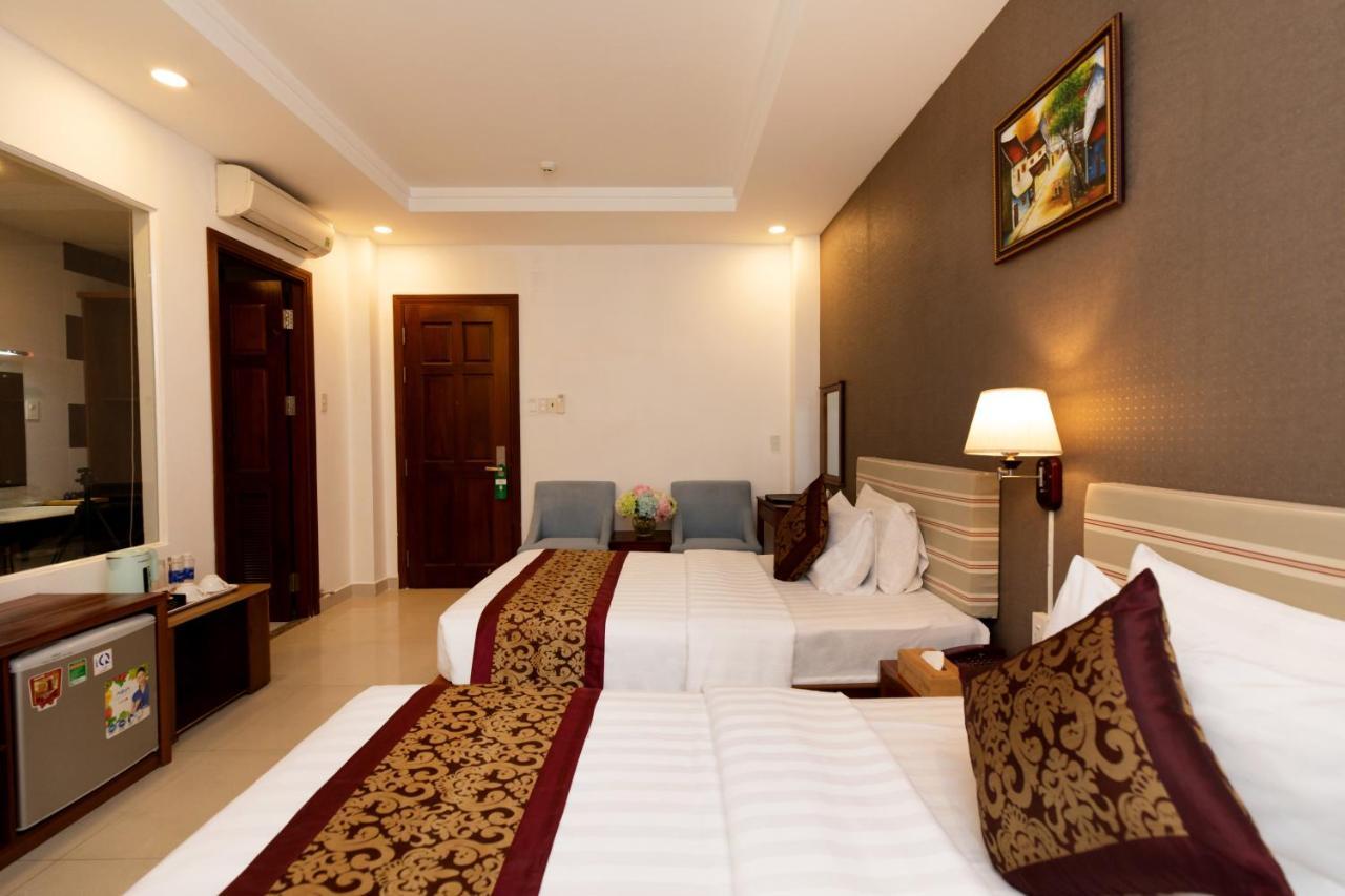 Airport Saigon Hotel - Gan Am Thuc Dem Cho Pham Van Hai Ho Chi Minh-staden Exteriör bild