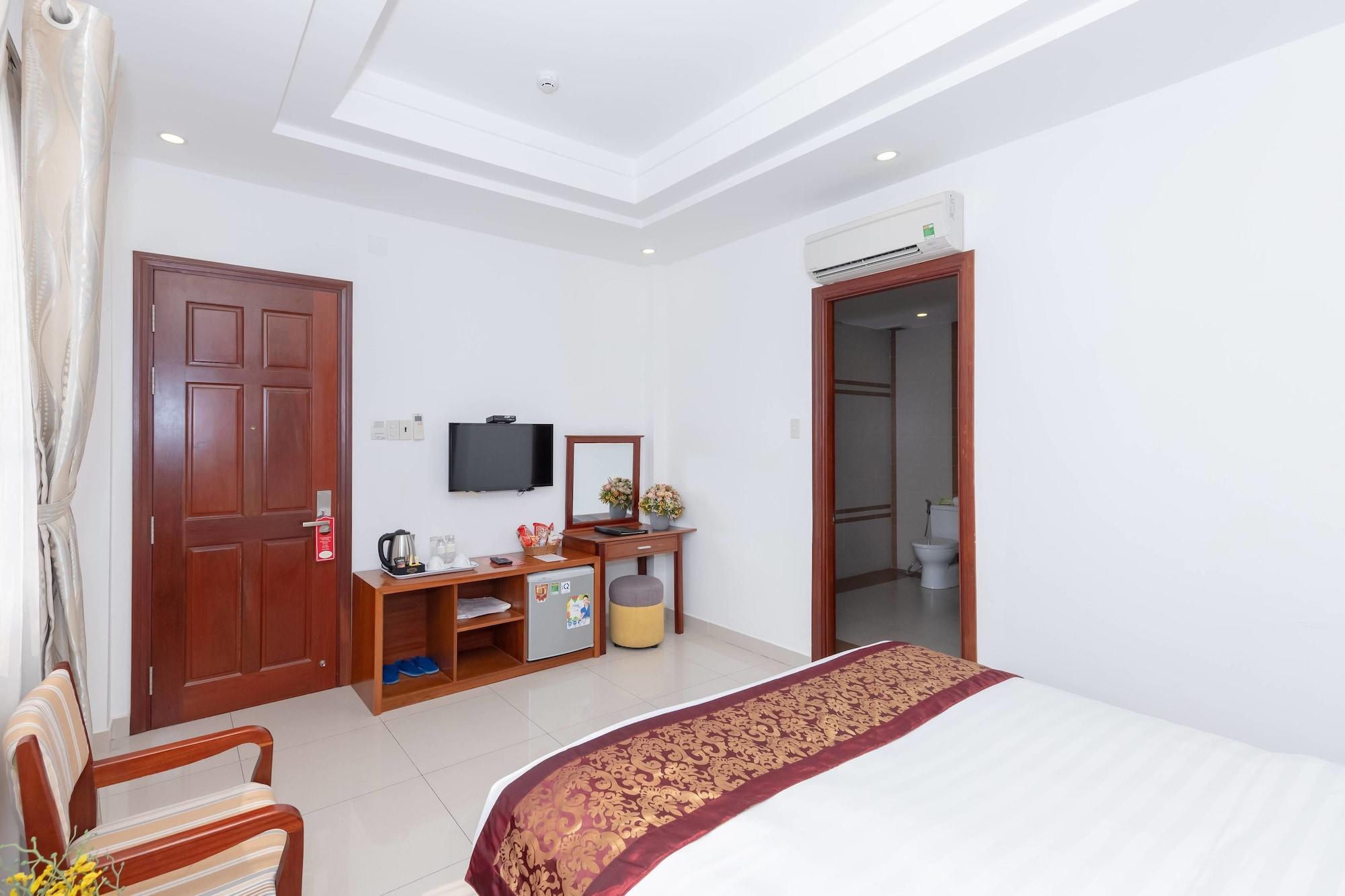 Airport Saigon Hotel - Gan Am Thuc Dem Cho Pham Van Hai Ho Chi Minh-staden Exteriör bild