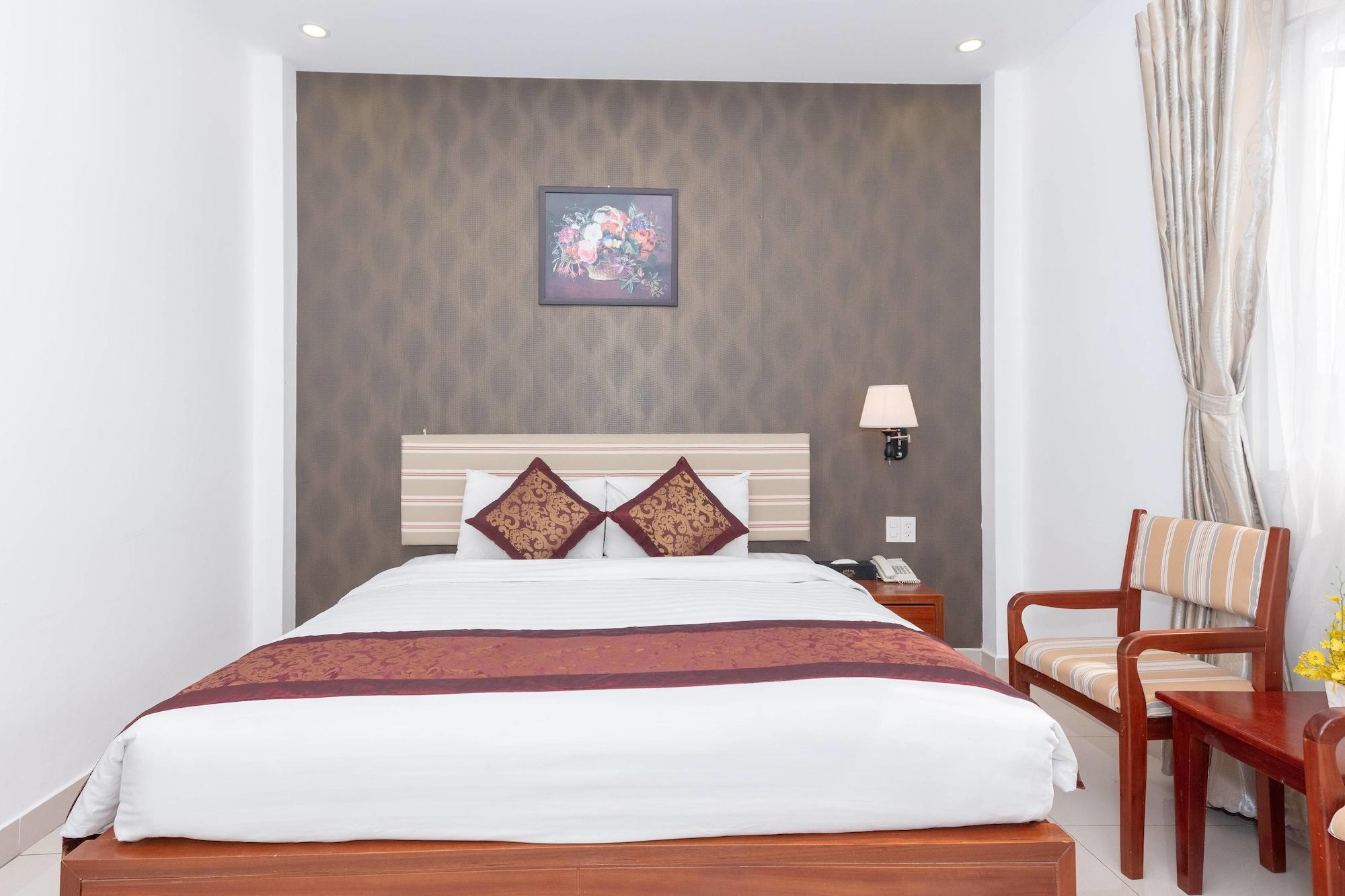 Airport Saigon Hotel - Gan Am Thuc Dem Cho Pham Van Hai Ho Chi Minh-staden Exteriör bild